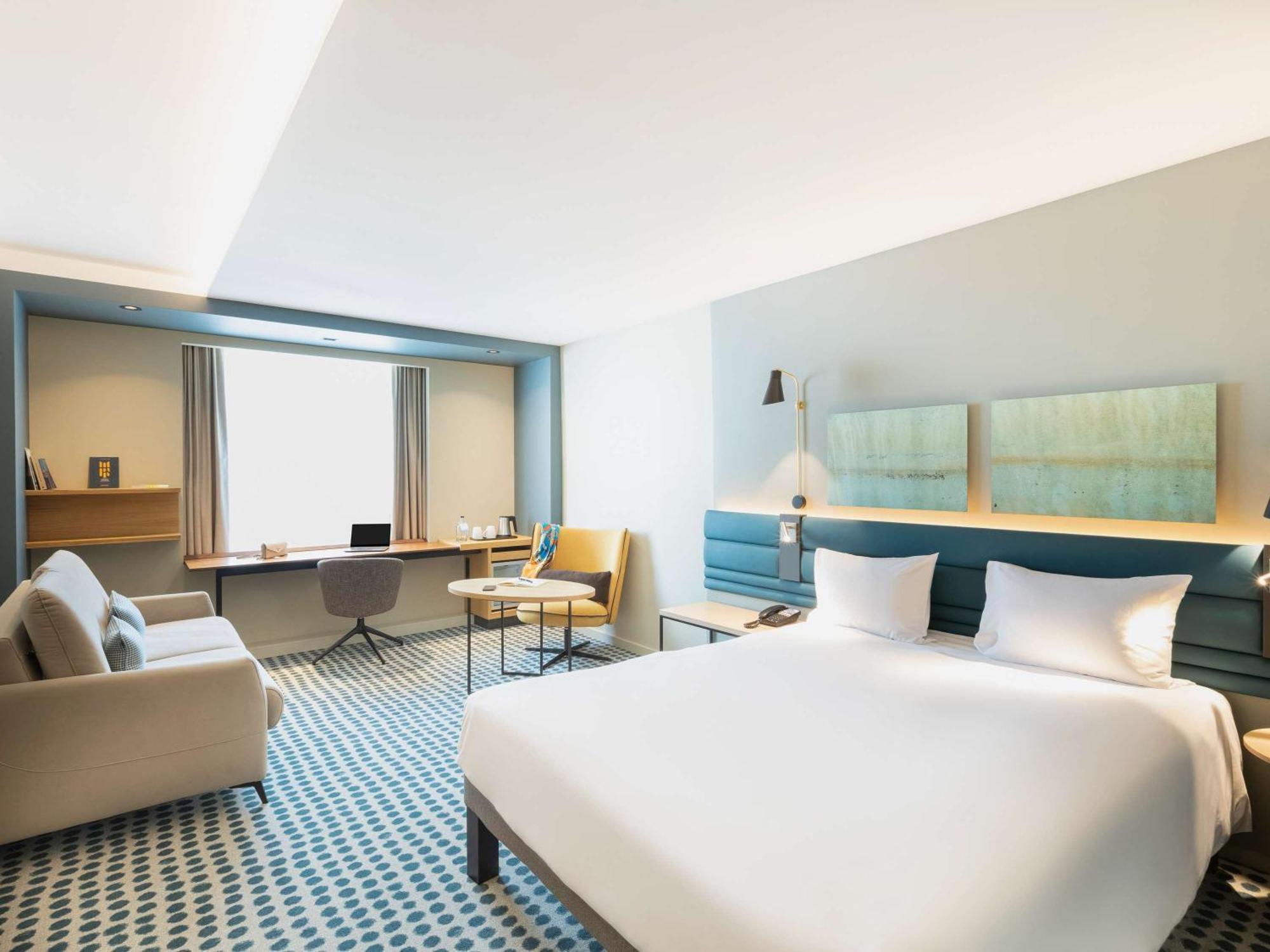 Novotel Luxembourg Kirchberg Esterno foto