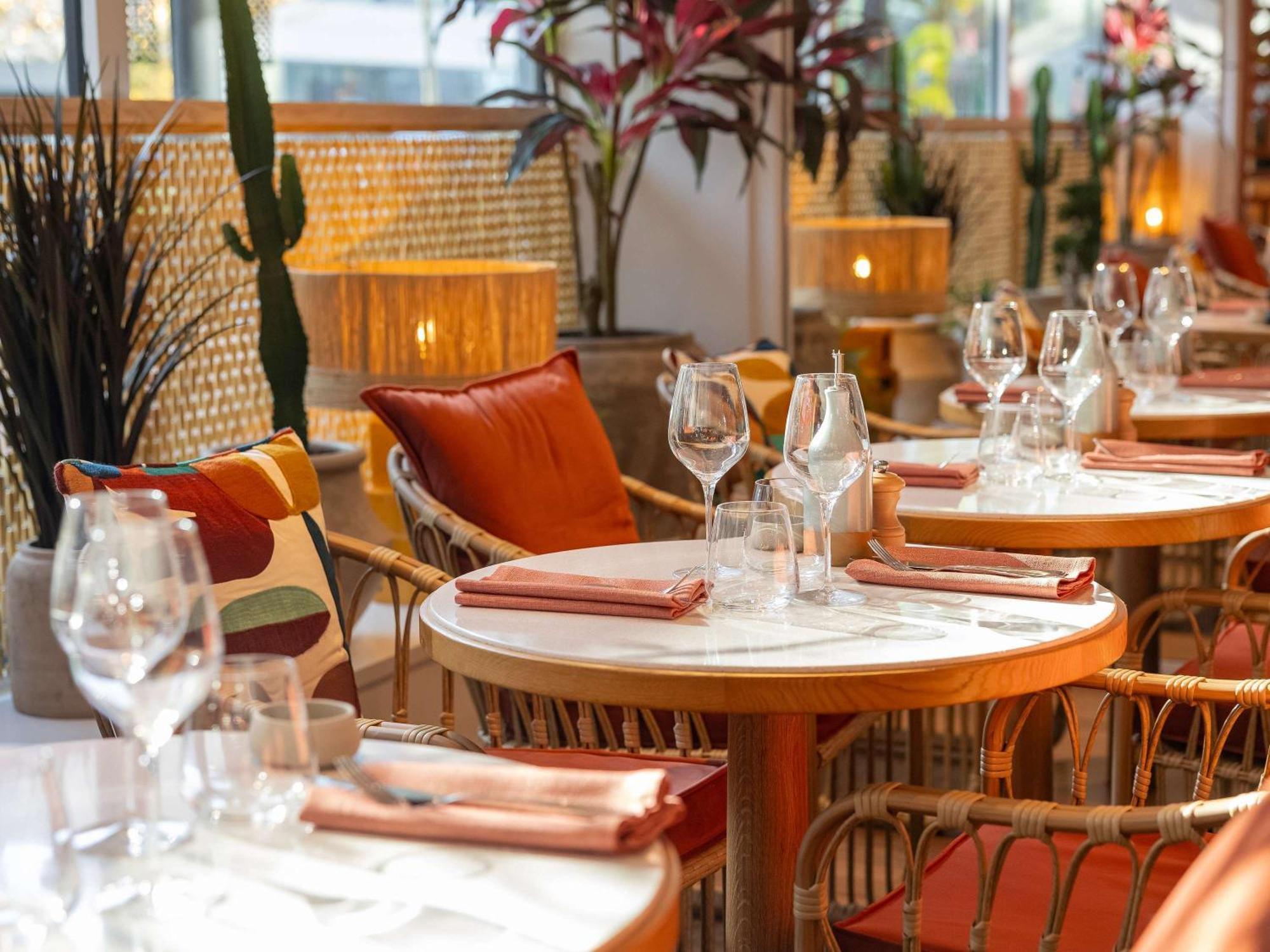 Novotel Luxembourg Kirchberg Esterno foto