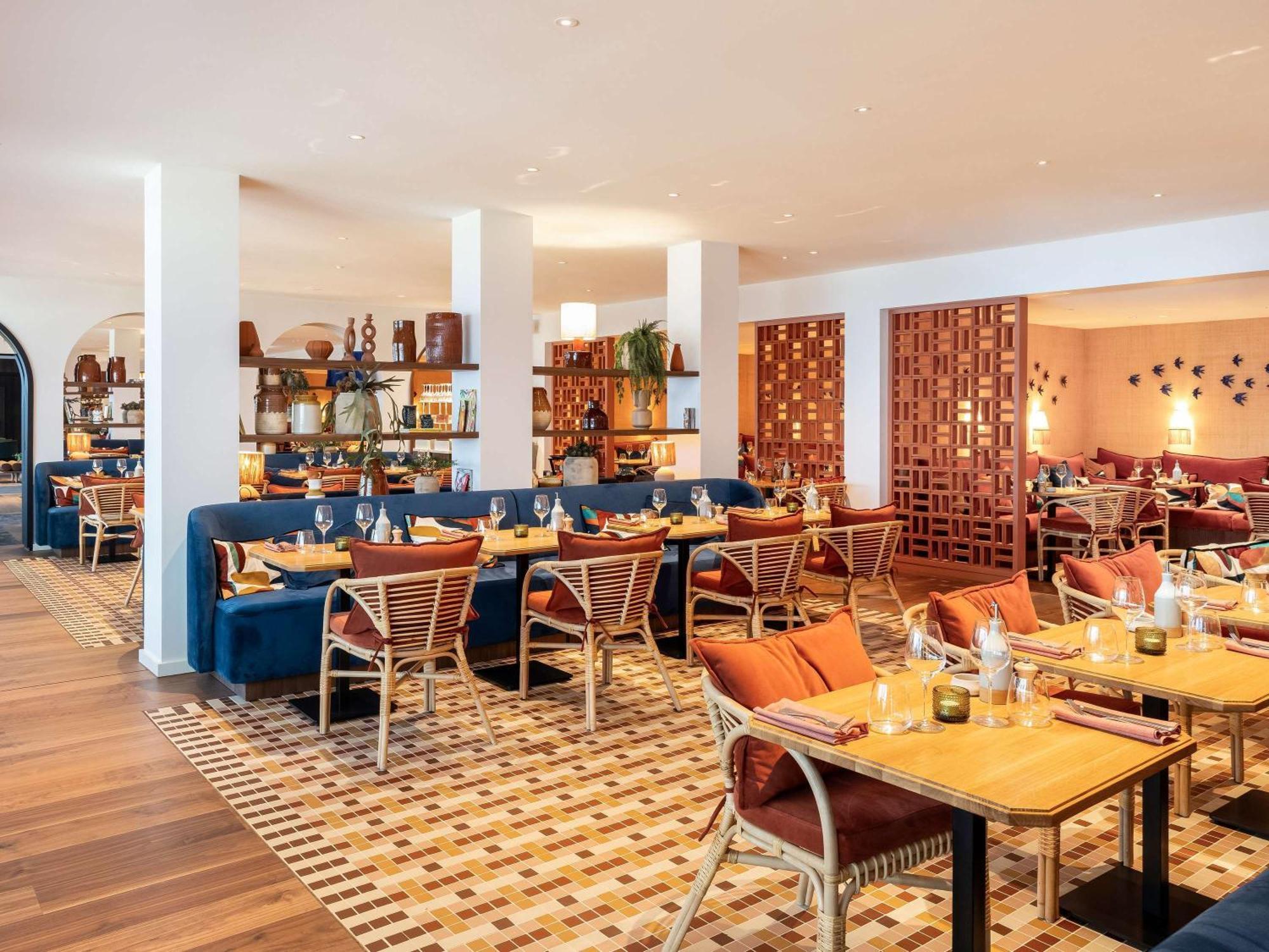 Novotel Luxembourg Kirchberg Esterno foto