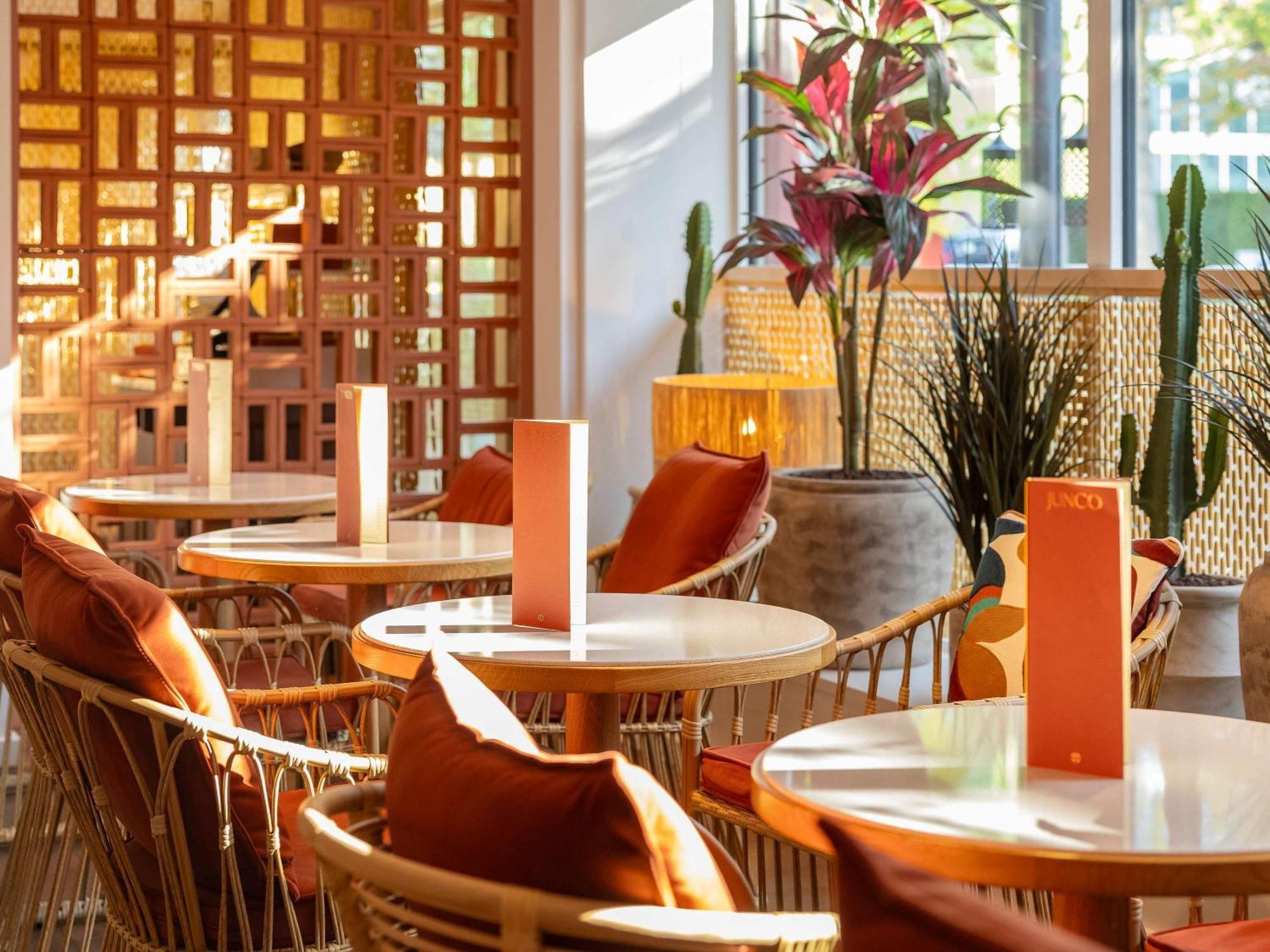 Novotel Luxembourg Kirchberg Esterno foto