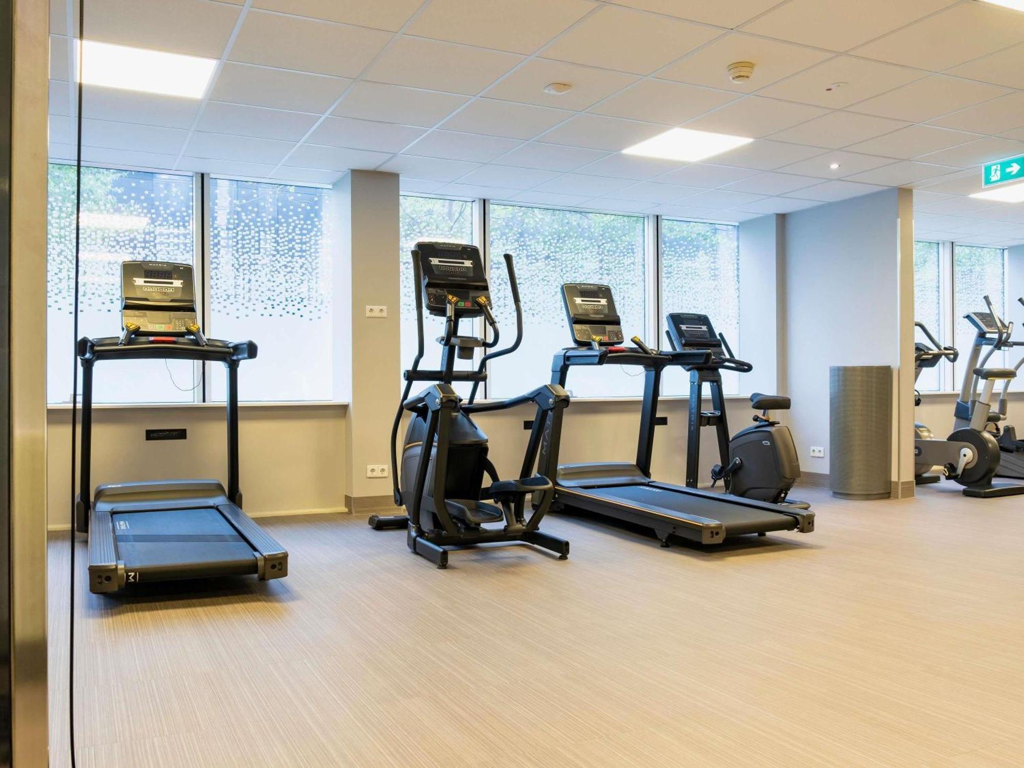 Novotel Luxembourg Kirchberg Esterno foto